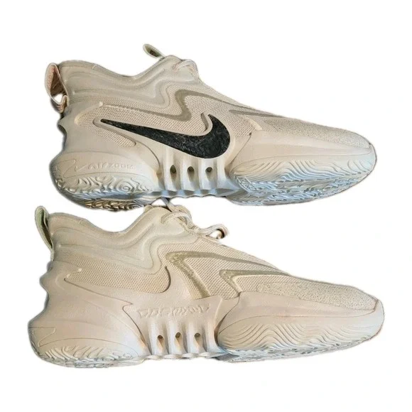 Nike Cosmic Unity 2 'Coconut Milk Black Atmosphere' DH1537-100 Men's Size 9.5 - Picture 1 of 11